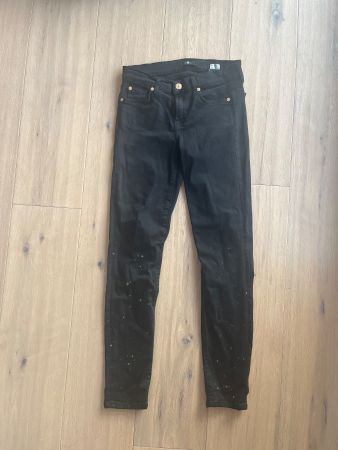 7 for all mankind Jeans schwarz Gr 26 mit Goldeffekt