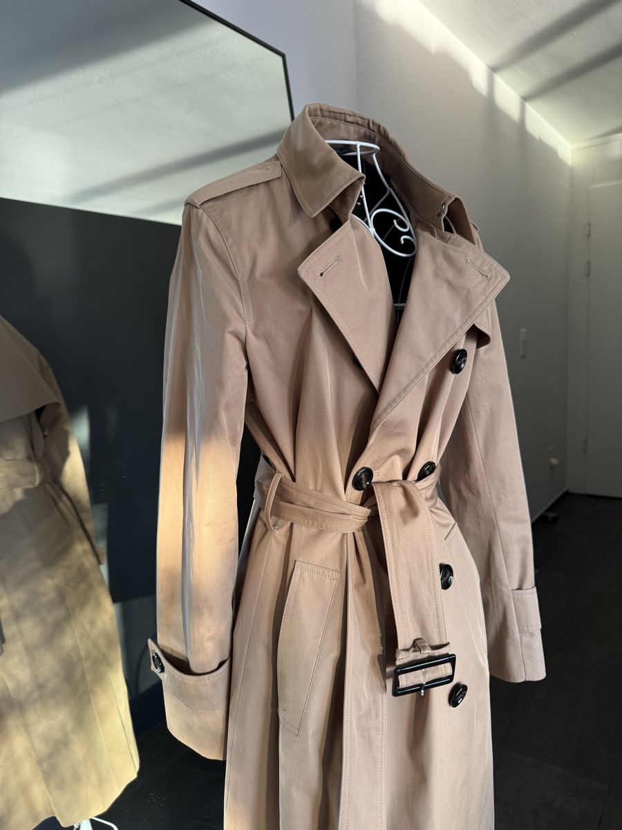 Massimo Dutti Cappotti: Classic trench size M – Usato da Walchwil venduto da Luxury_wardrobe 2