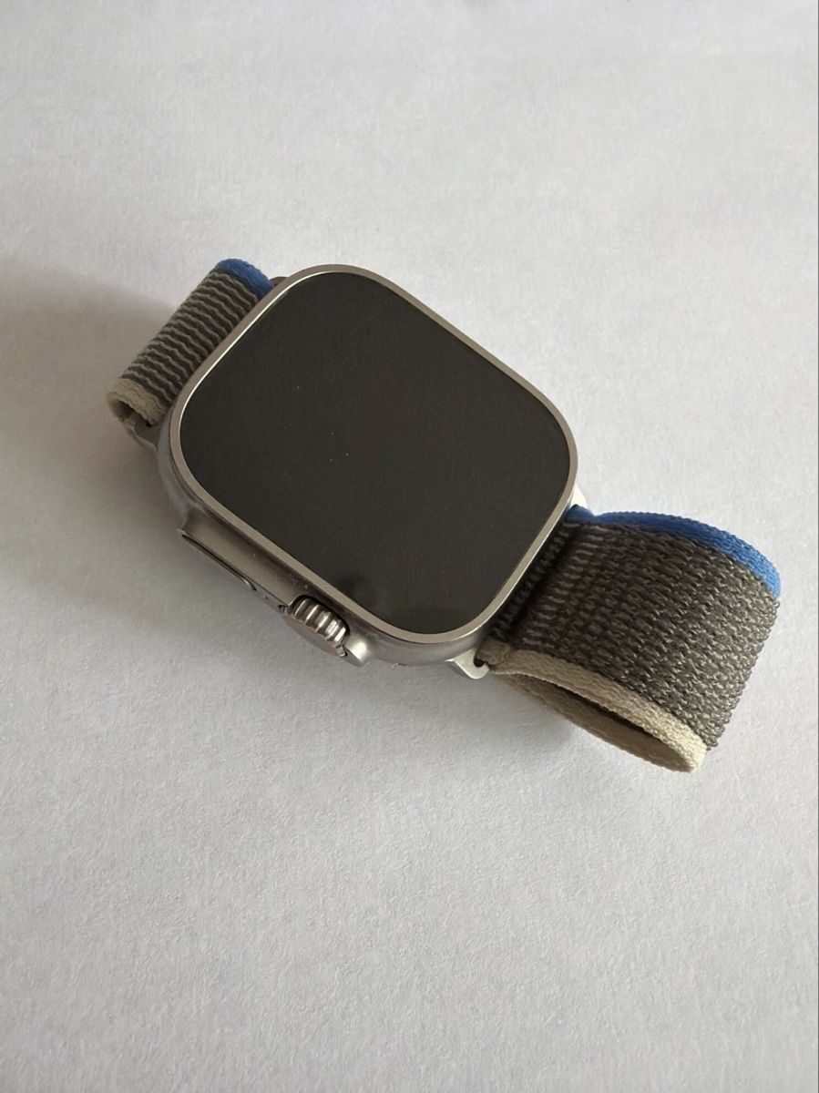 Apple Smartwatch: Apple Watch Ultra 1, Trail Loop – Neu (gemäss Beschreibung) aus Villigen von sigi82
