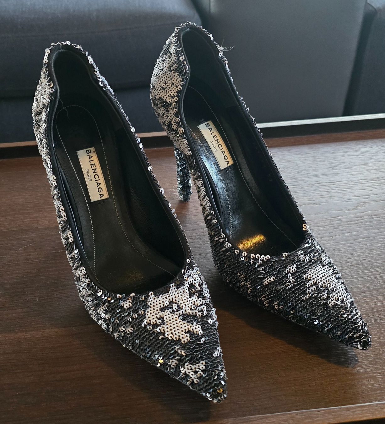 Scarpe da donna: Balenciaga Heel shoes - size 37 – Usato da Chavannes-des-Bois venduto da sarahzo