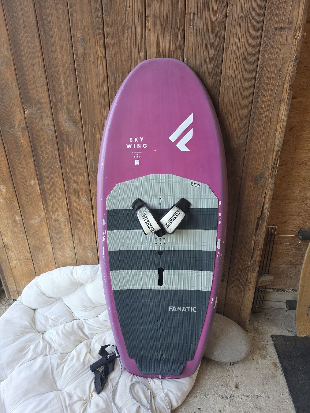 Duotone Tavole da surf e di nuoto: Fanatic sky wing 85L  – Usato da Yvonand venduto da wac_797z