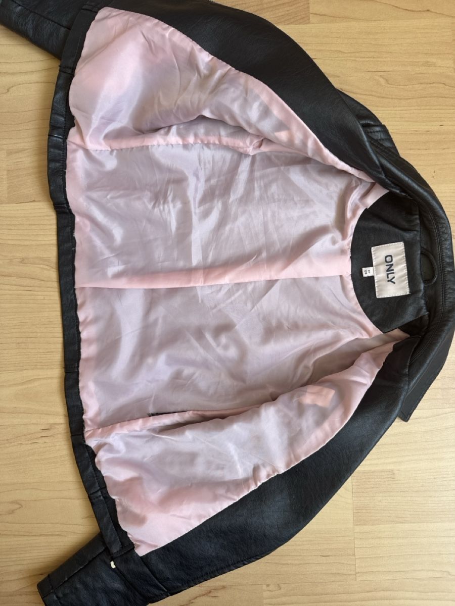 Giacche & Cappotti: Kunstlederjacke ONLY schwarz Grösse 128 – Usato da Degersheim venduto da wul_5vdb 2
