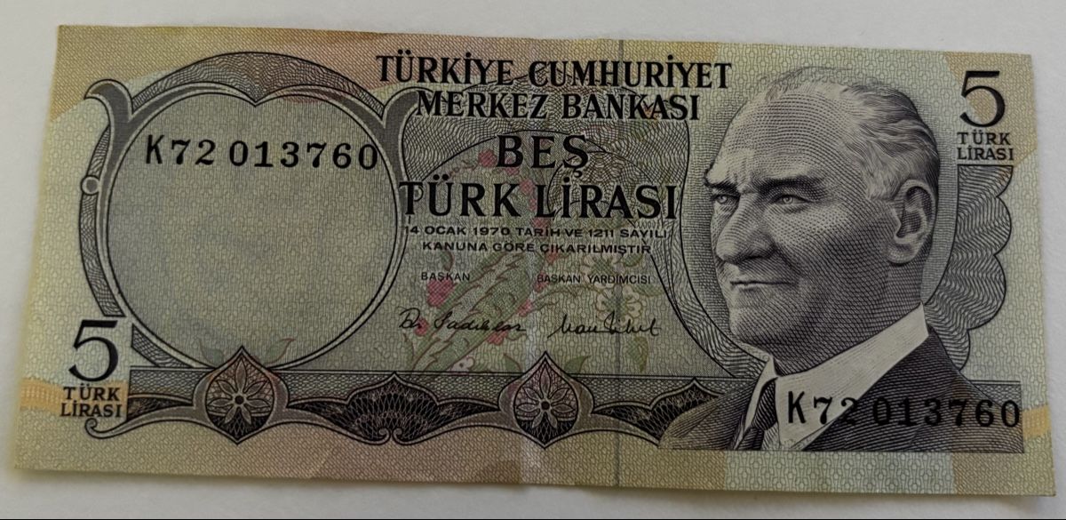 Banconote: Türkei 5 Lirasi – Usato da Algetshausen venduto da Carrhard