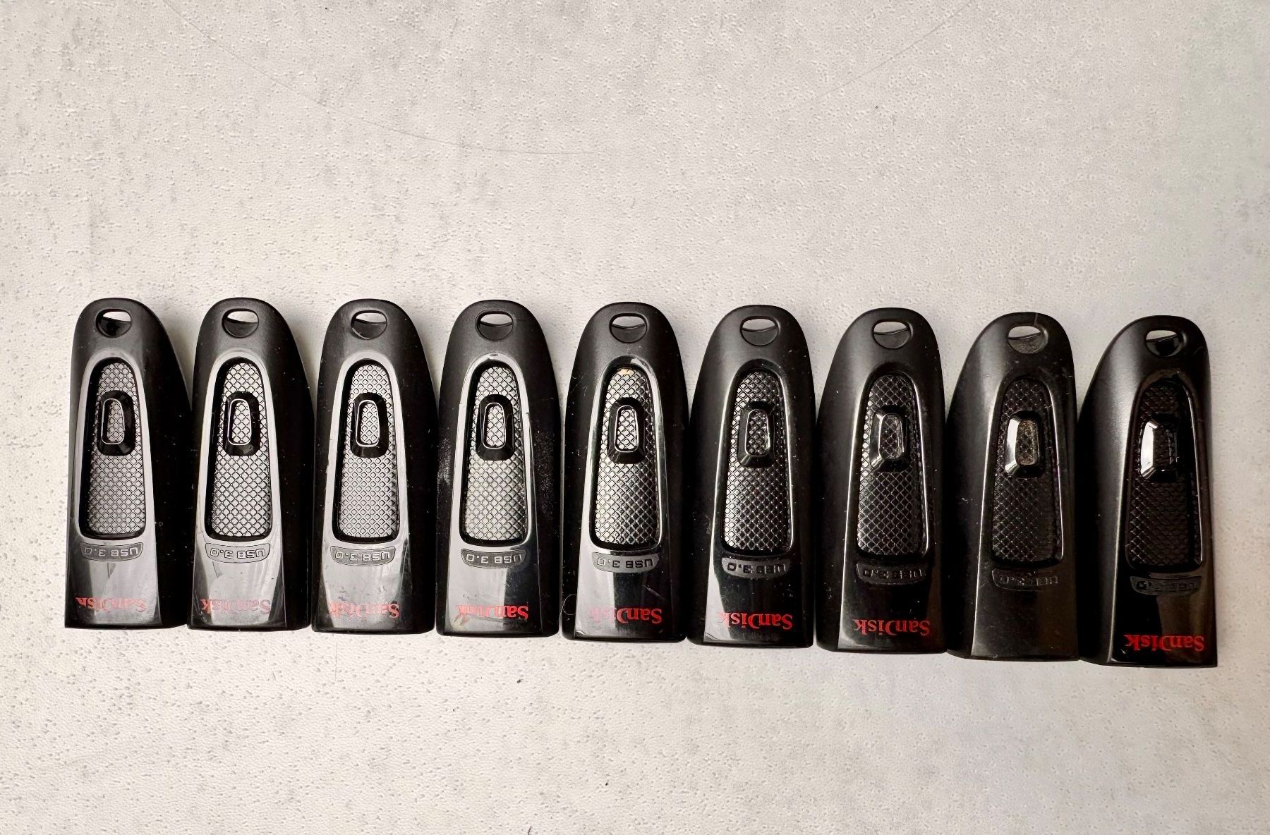 Sandisk USB Sticks: 9x SanDisk USB 3.0 Sticks 32 GB – Gebraucht aus Hermetschwil-Staffeln von Mobile2013 3