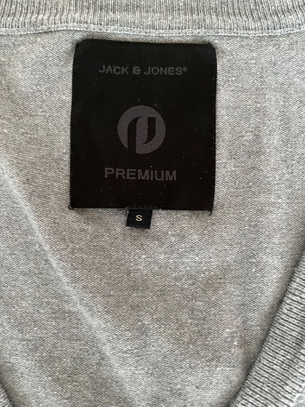 Jack & Jones Maglioni & Felpe: Jack & Jones Jäckchen - Grösse S – Usato da Bachenbülach venduto da Elcomaster 2