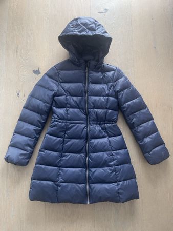 Daunen Wintermantel von Benetton, Grösse 10-11 J.Top Zustand