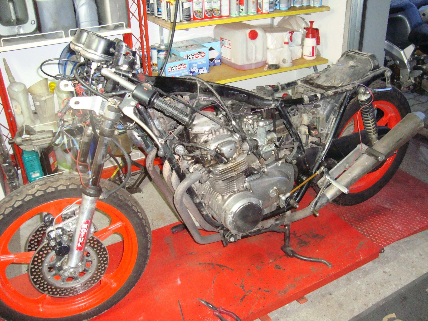 Honda Strada: Honda CB500 Four – Usato da Fully venduto da RC30-1988 3