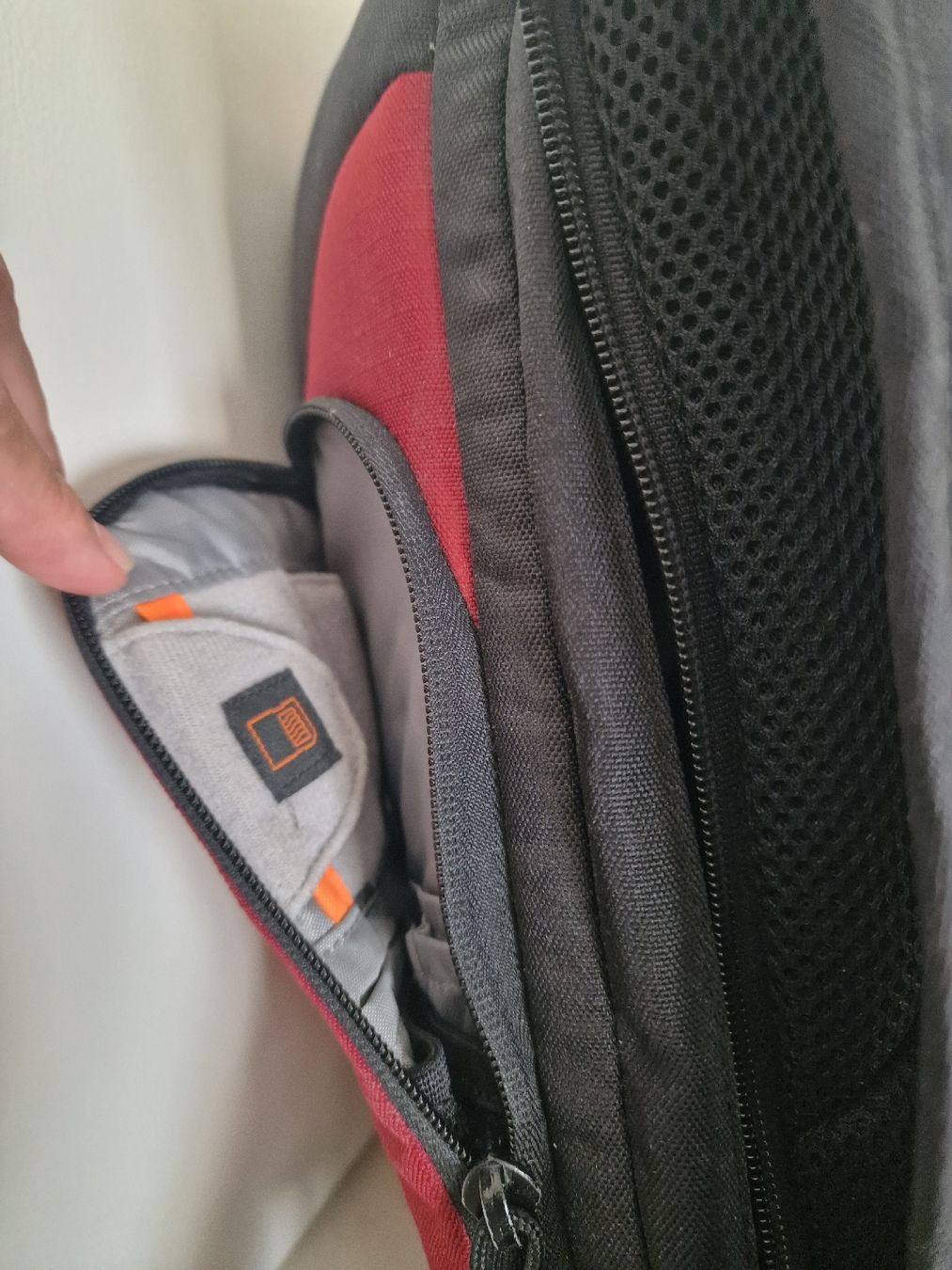 Lowepro Zaini: praktischer Kamerarucksack Lowepro Flipside 200 – Usato da Bassersdorf venduto da sankaber 2