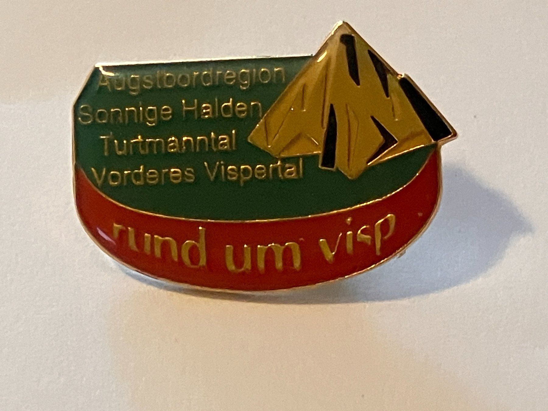Plaketten & Abzeichen: 1 Pin "Rund um Visp" – Gebraucht aus Basel von djwwpp