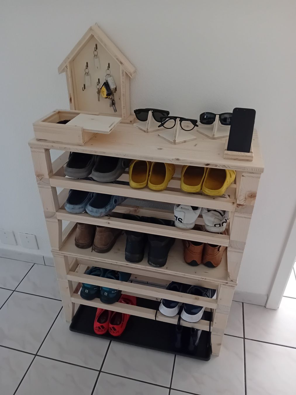 Panchine: SCARPIERA PZ. 50 – Nuovo (secondo la descrizione) da Biasca venduto da mmw_g7x8 2