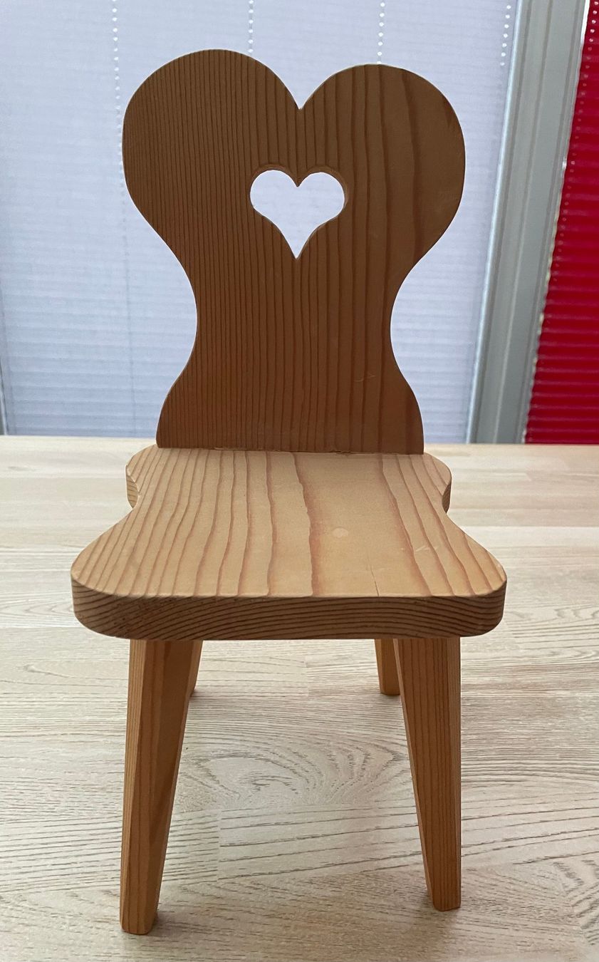 Tutte le decorazioni: Holzstuhl als Dekostück – Usato da Schnaus venduto da sueg01