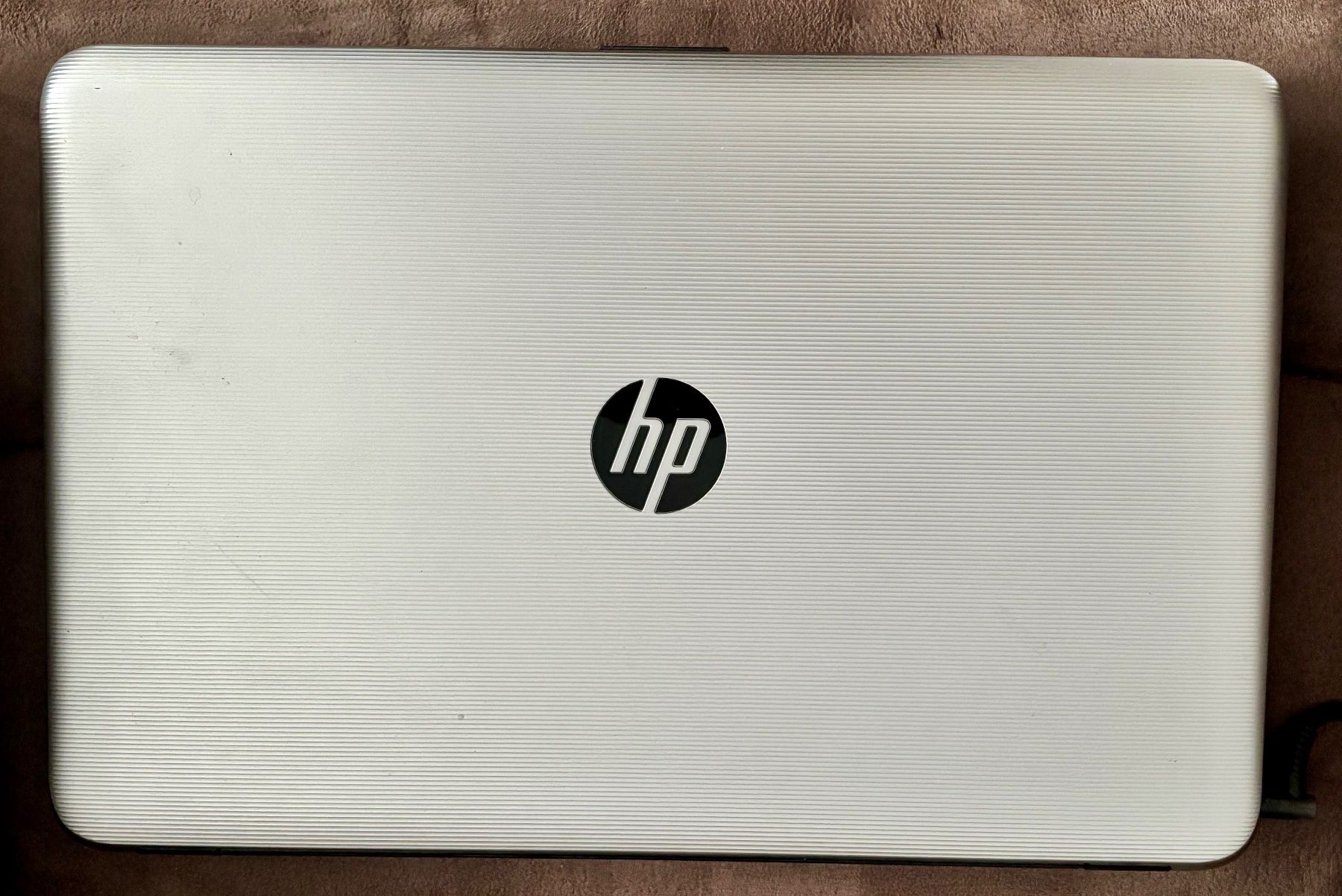 Hewlett Packard Portables: HP Notebook - 15-ay006nz – D'occasion à Jona par nowbody2040 2