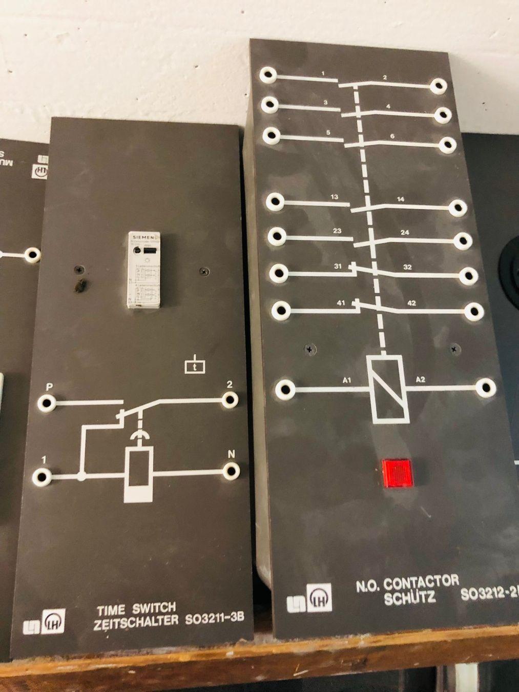 Alimentazione elettrica: Elektrotechnik Elektriker Lernmodule Demo-Objekte – Usato da Hinterkappelen venduto da atomschnee 7