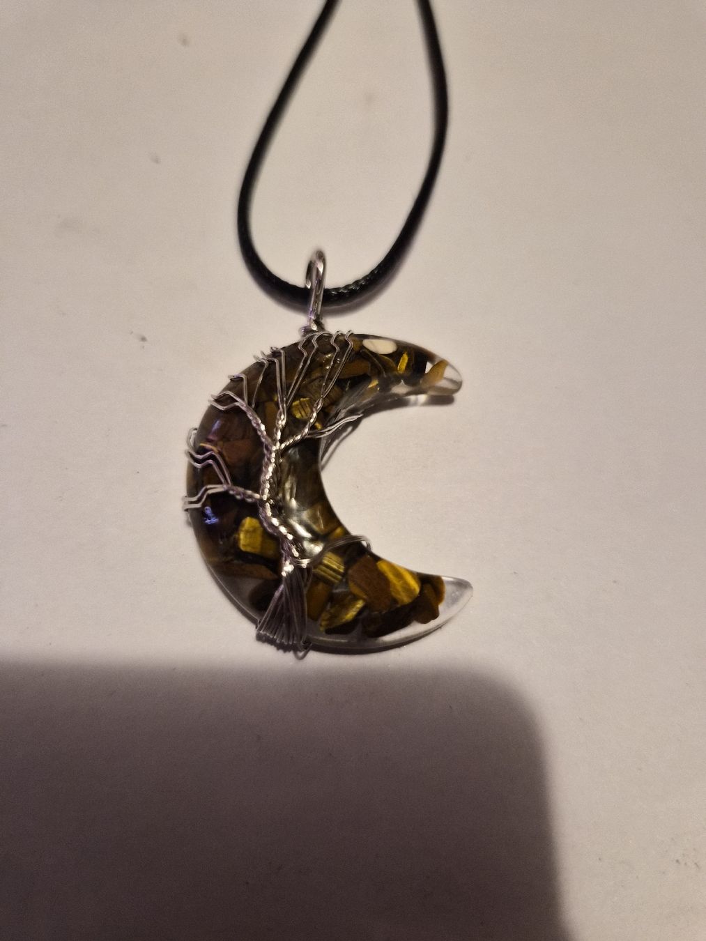 Catenine: collier demi lune – Nuovo (secondo la descrizione) da Senèdes venduto da hen_fw8b