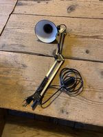 Kleine Tischlampe
