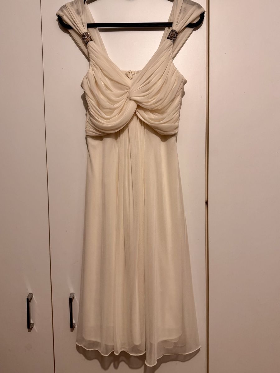 Kleider: Robe de mariage taille 36 avec foulard – Gebraucht aus La Chaux-de-Fonds von Sabinchenn