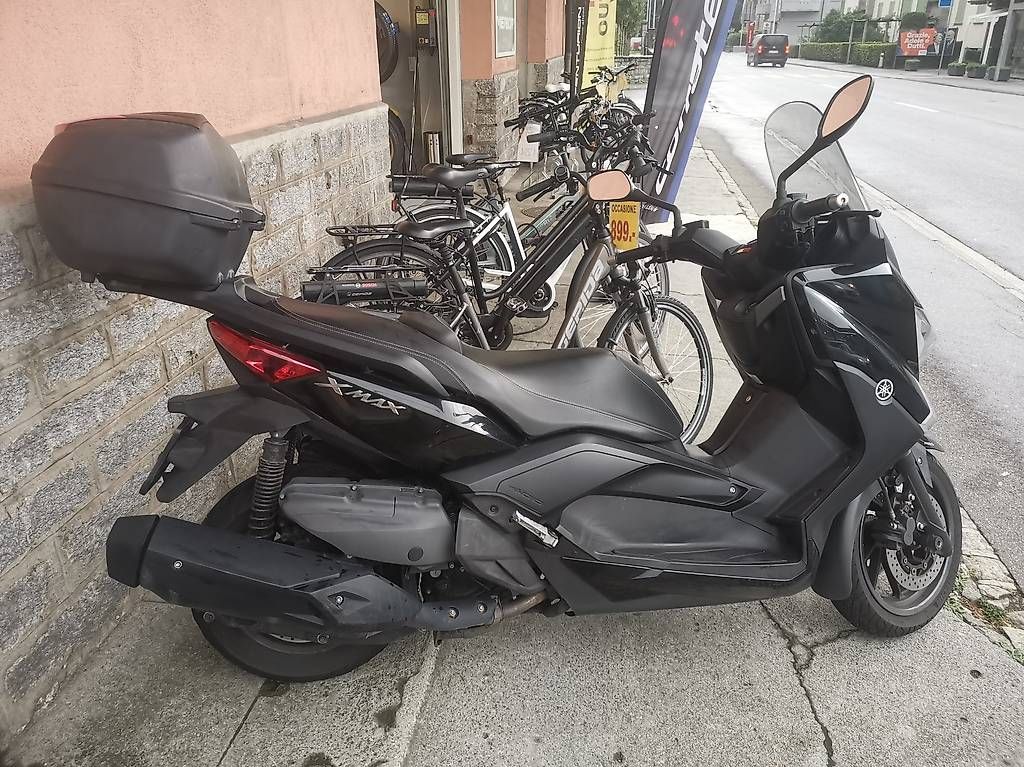 Yamaha Scooter: Yamaha XMAX 400 ABS collaudata – Usato da Bellinzona venduto da MISTER.BIKE 3
