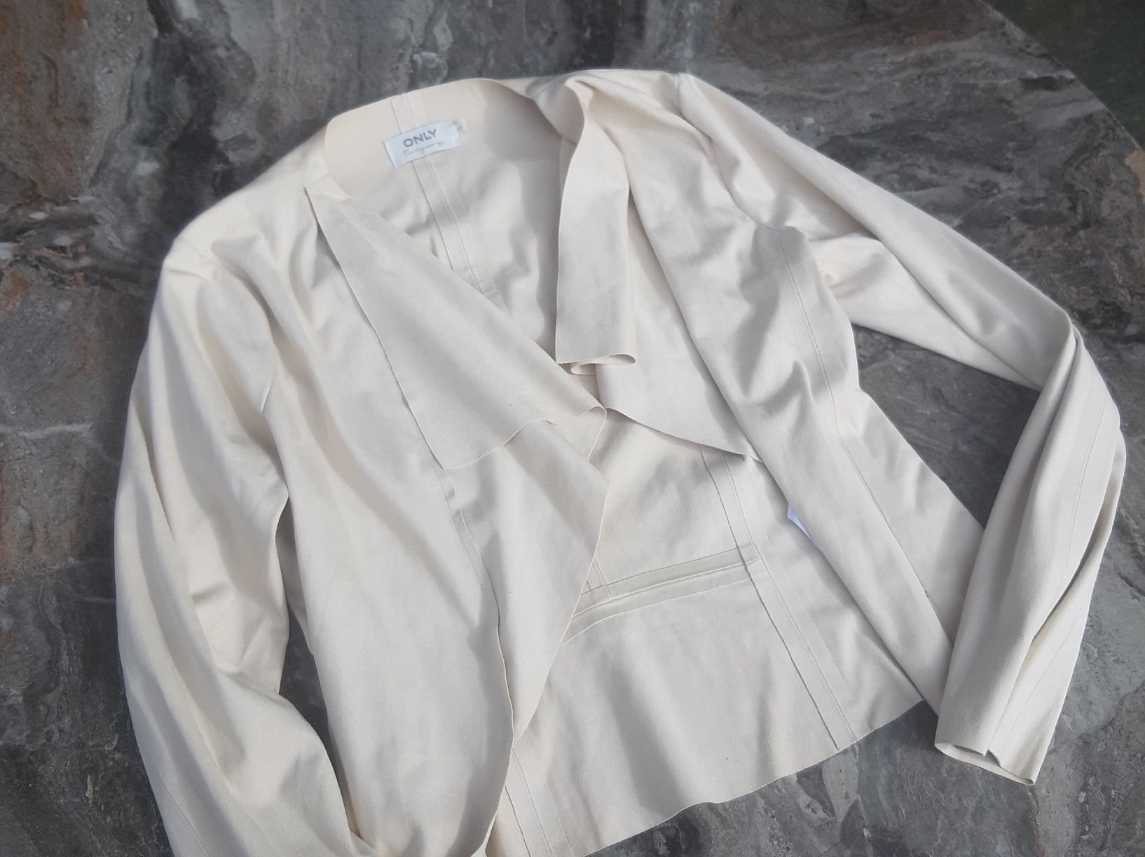 Jacken: Short Cardigan Gr.XS – Neu und originalverpackt aus Zürich von Venecia25 2