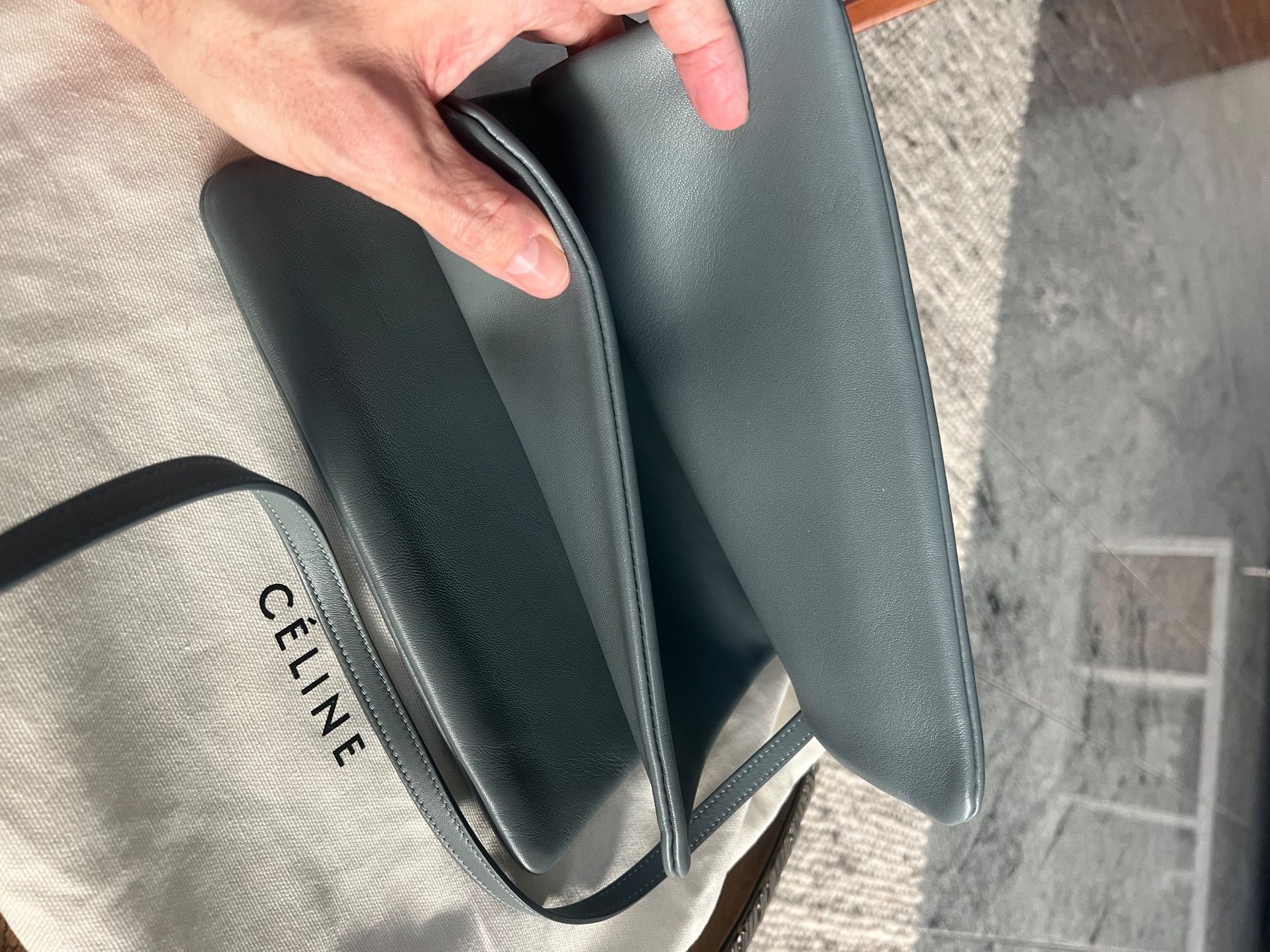 Celine Borse: Old Céline Trio in grüngrau – Nuovo (secondo la descrizione) da Siebnen venduto da Tiguli 7