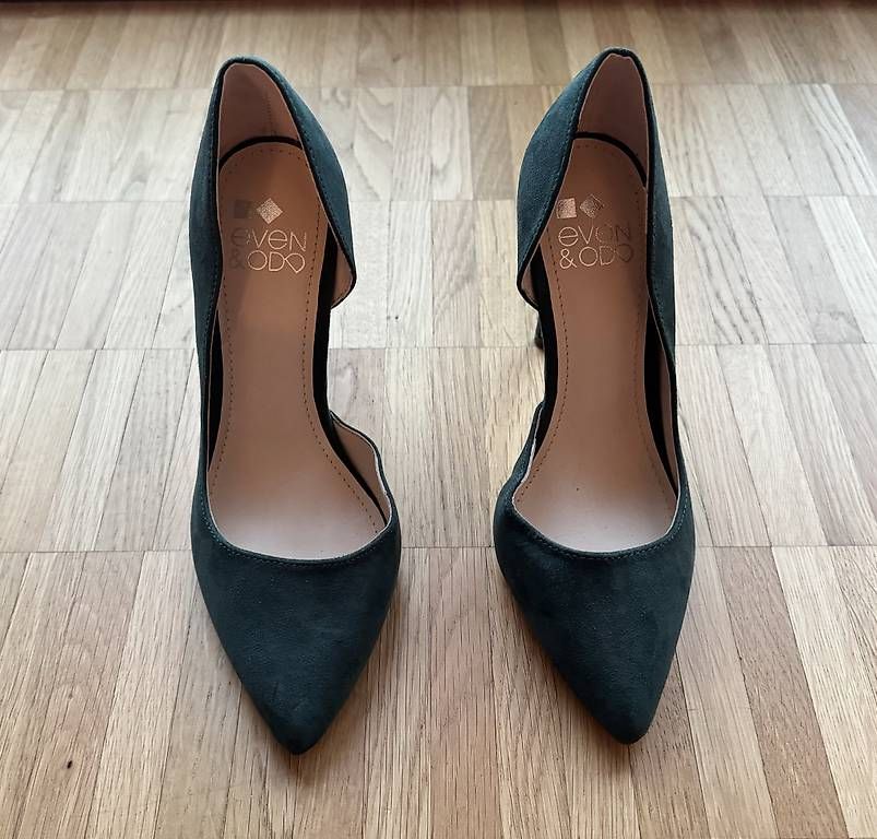 Scarpe da donna: High Heels neu – Usato da Basel venduto da AdrianaGea 1