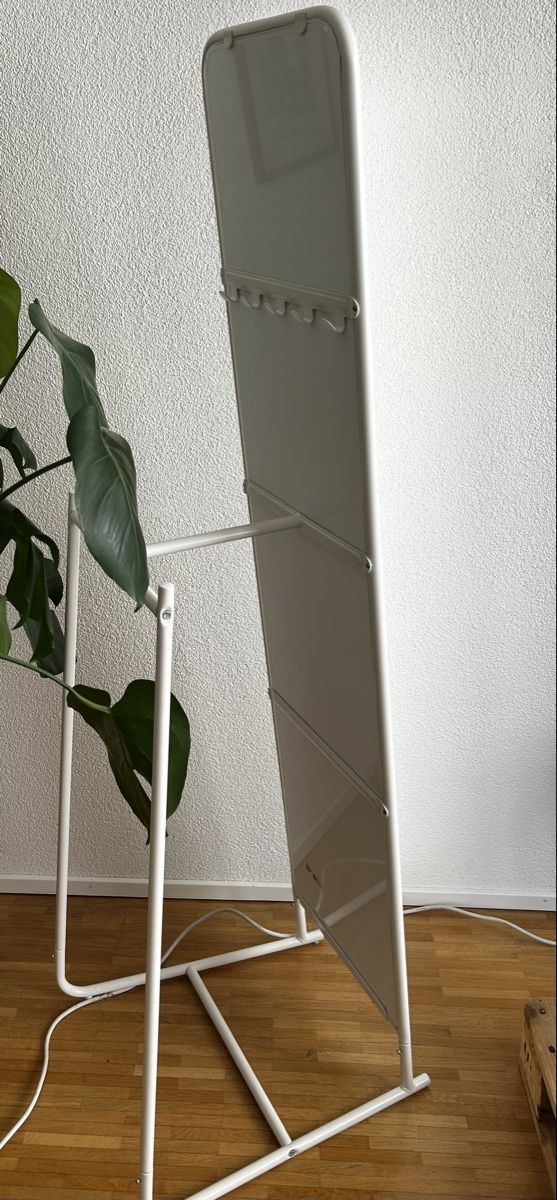 Ikea Specchi: Standspiegel IKEA Knapper – Usato da Zürich venduto da ElsterAuge7 3