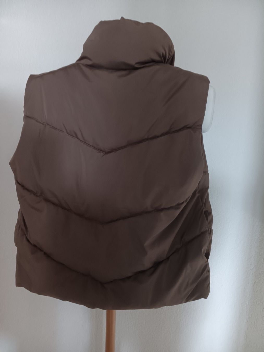 Gilet & Giacche: Gilet sans manches matelassé – Usato da Neuchâtel venduto da den_7x9p 1
