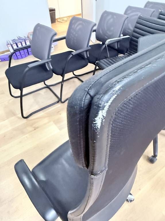Poltrone: Fauteuil de bureau modele Markus IKEA  – Usato da Genève venduto da anthony.beal1202 2