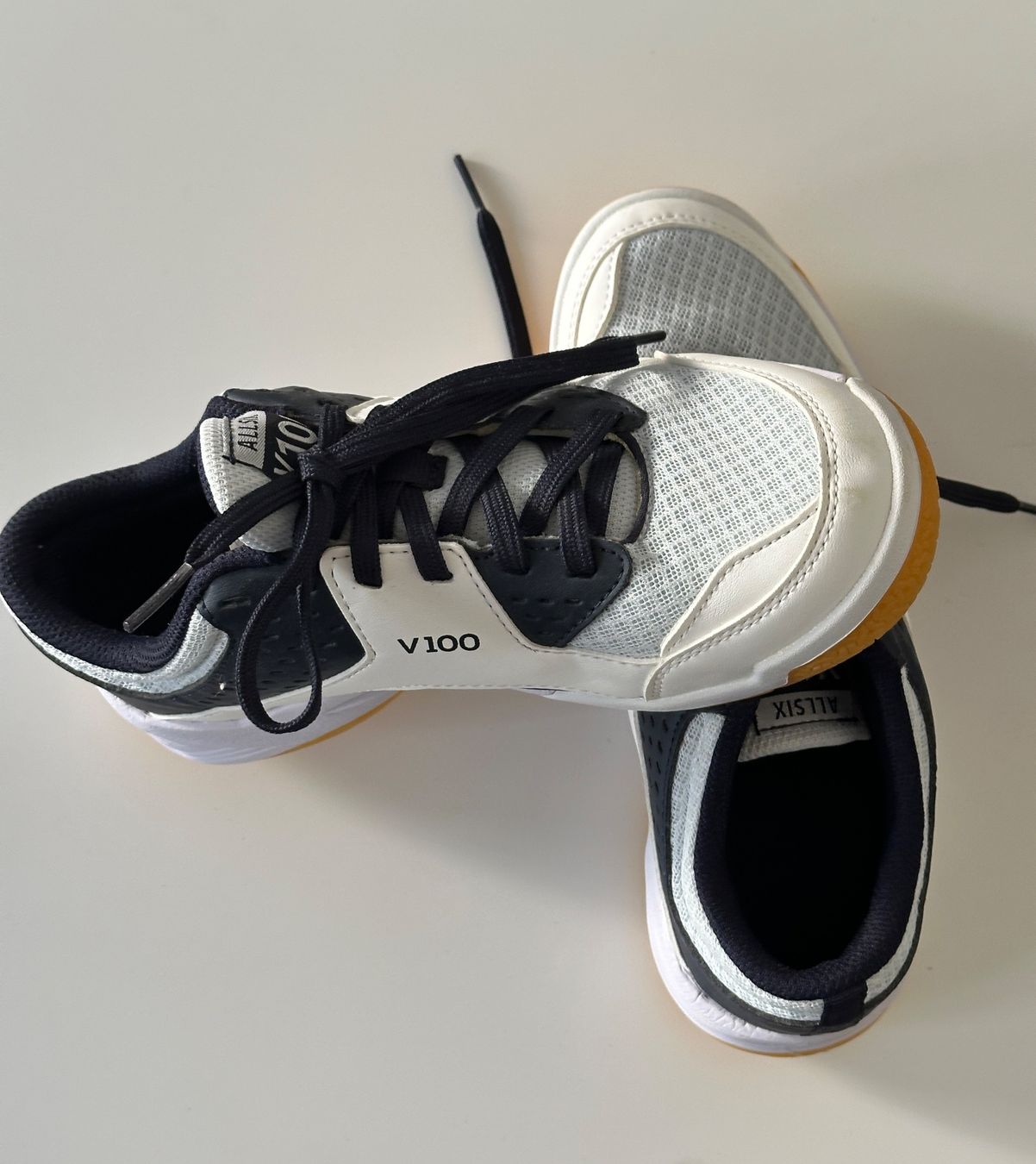 Scarpe da uomo: Basket pour gym – Usato da Neuchâtel venduto da Sylemef 3