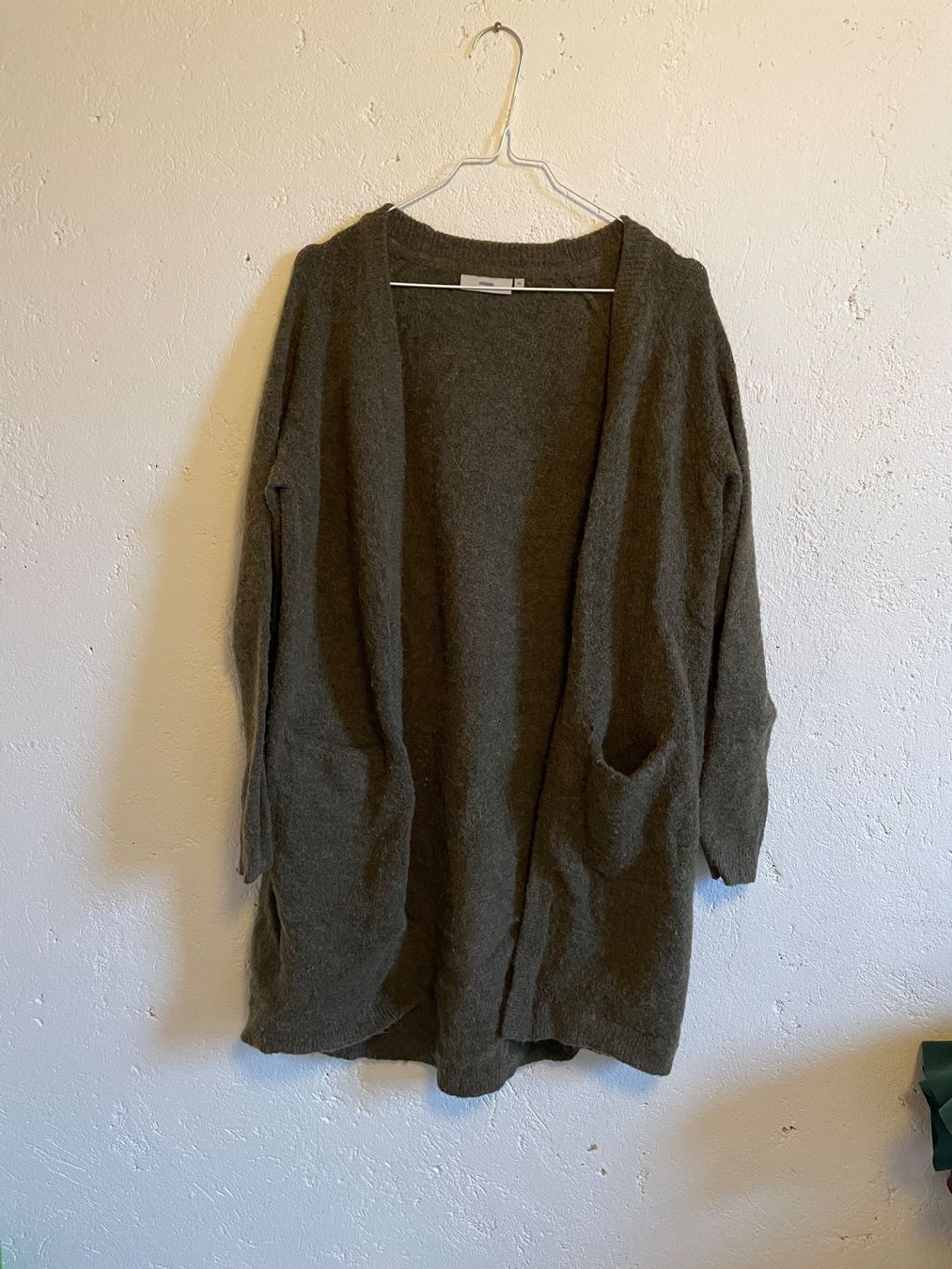 Giacche: Strickjacke von Minimum, olivgrün – Usato da Aarau venduto da lis_5by2