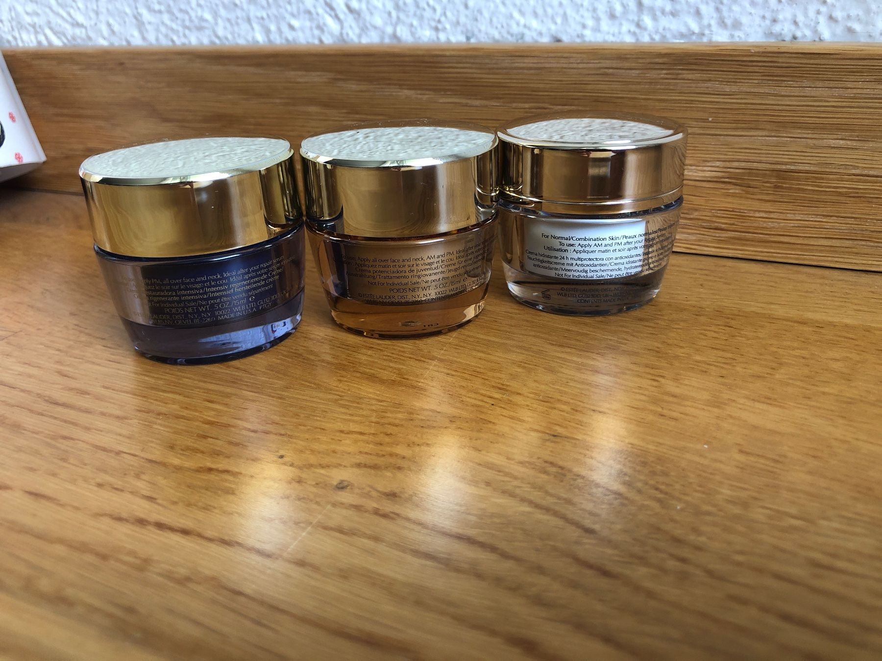 Estée Lauder Gesichtspflege: Estee Lauder - Cremes (Neu) – Gebraucht aus Gümligen von  1