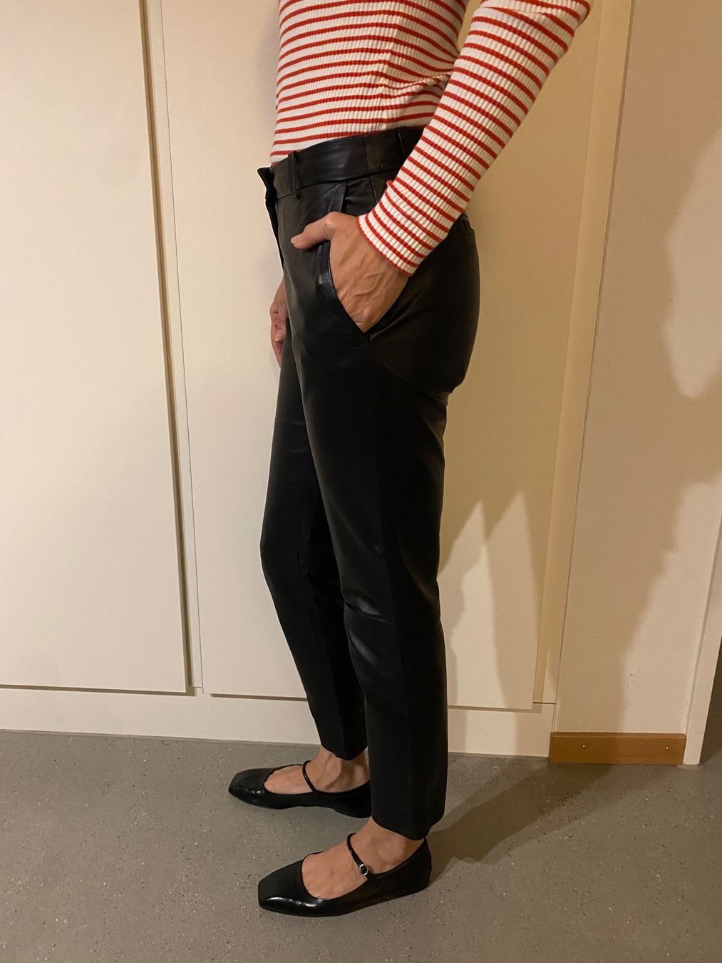 Sandro Hosen: Lederhose von Sandro, Grösse 1 – Gebraucht aus Zürich von dudeli83