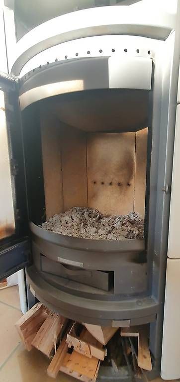 Stufe caminetto: Stufa a legna marca ORANIER – Usato da Balerna venduto da cri_7ghl 2