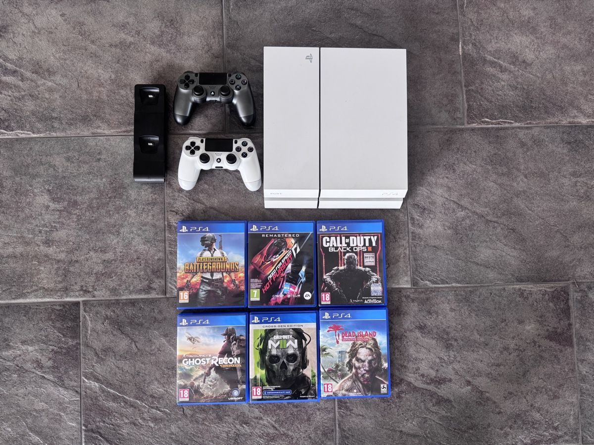 Sony Konsolen: PS4 White 500GB: 2 Controller, Ladestation + 6 Games – Gebraucht aus Dachsen von eli_tm6z 1
