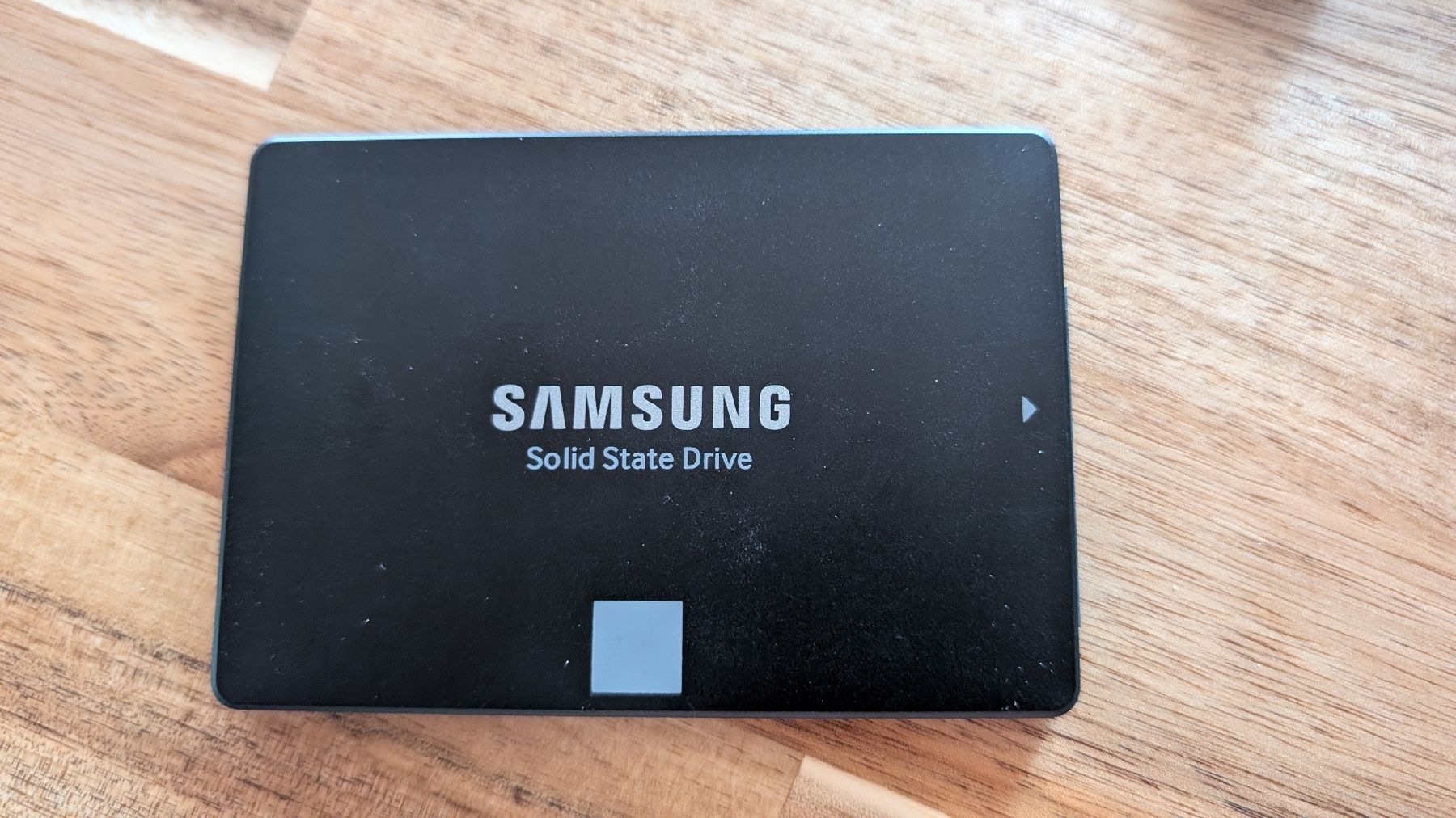 Samsung Dischi rigidi: Samsung 2.5" 860 Evo 512GB SSD – Usato da Aadorf venduto da Thepacman