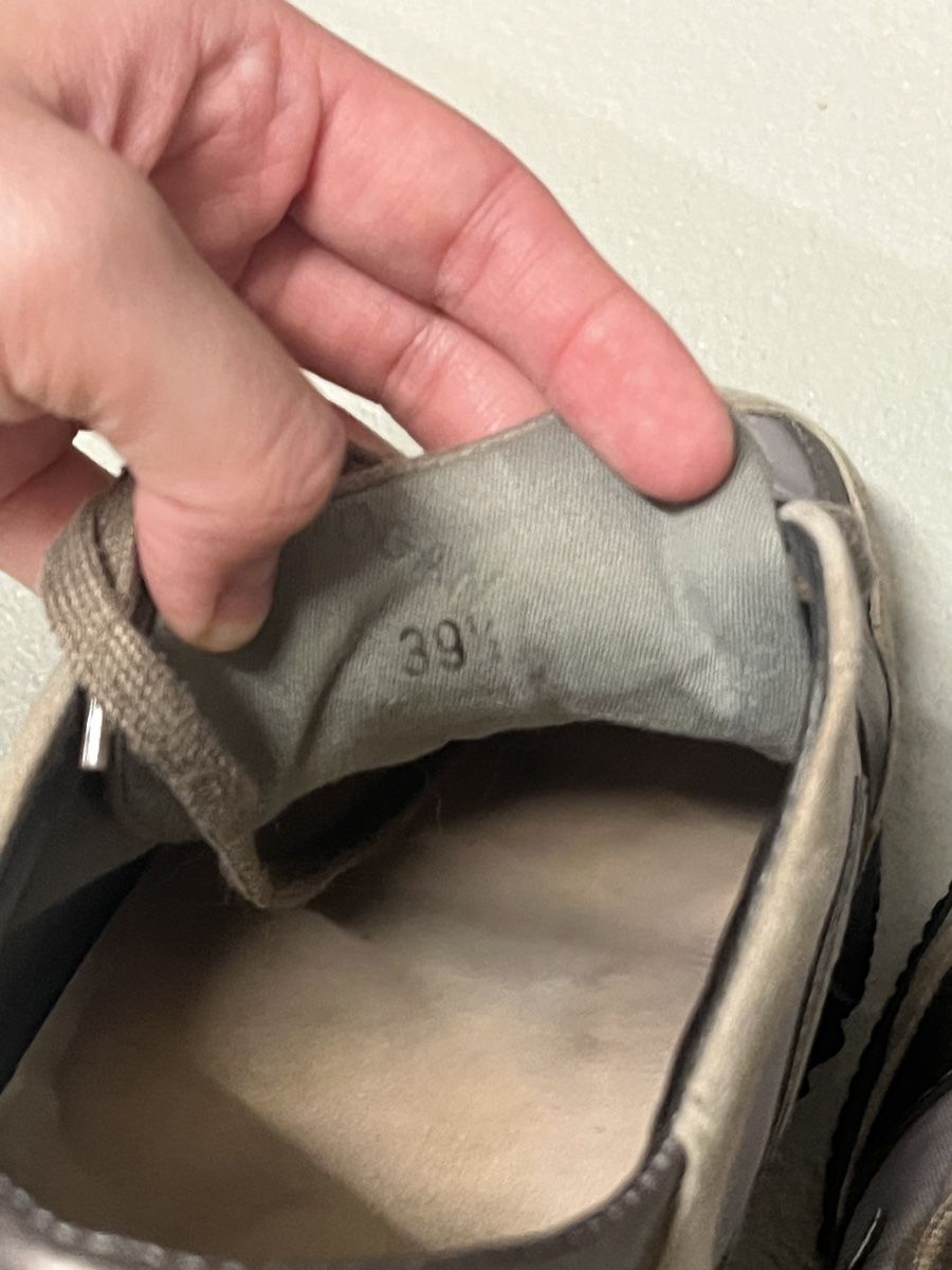 Hogan Chaussures femmes: Hogan Sneakers Gr 39  – D'occasion à Pfäffikon SZ par Zitrone_100 1