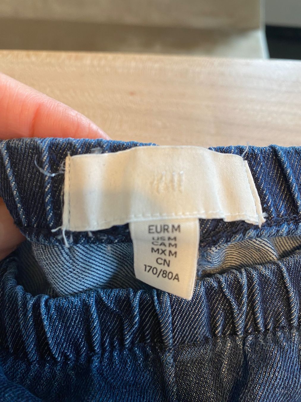 Jeans: Jeans Grösse M – Usato da Gelterkinden venduto da Reamonn3 2