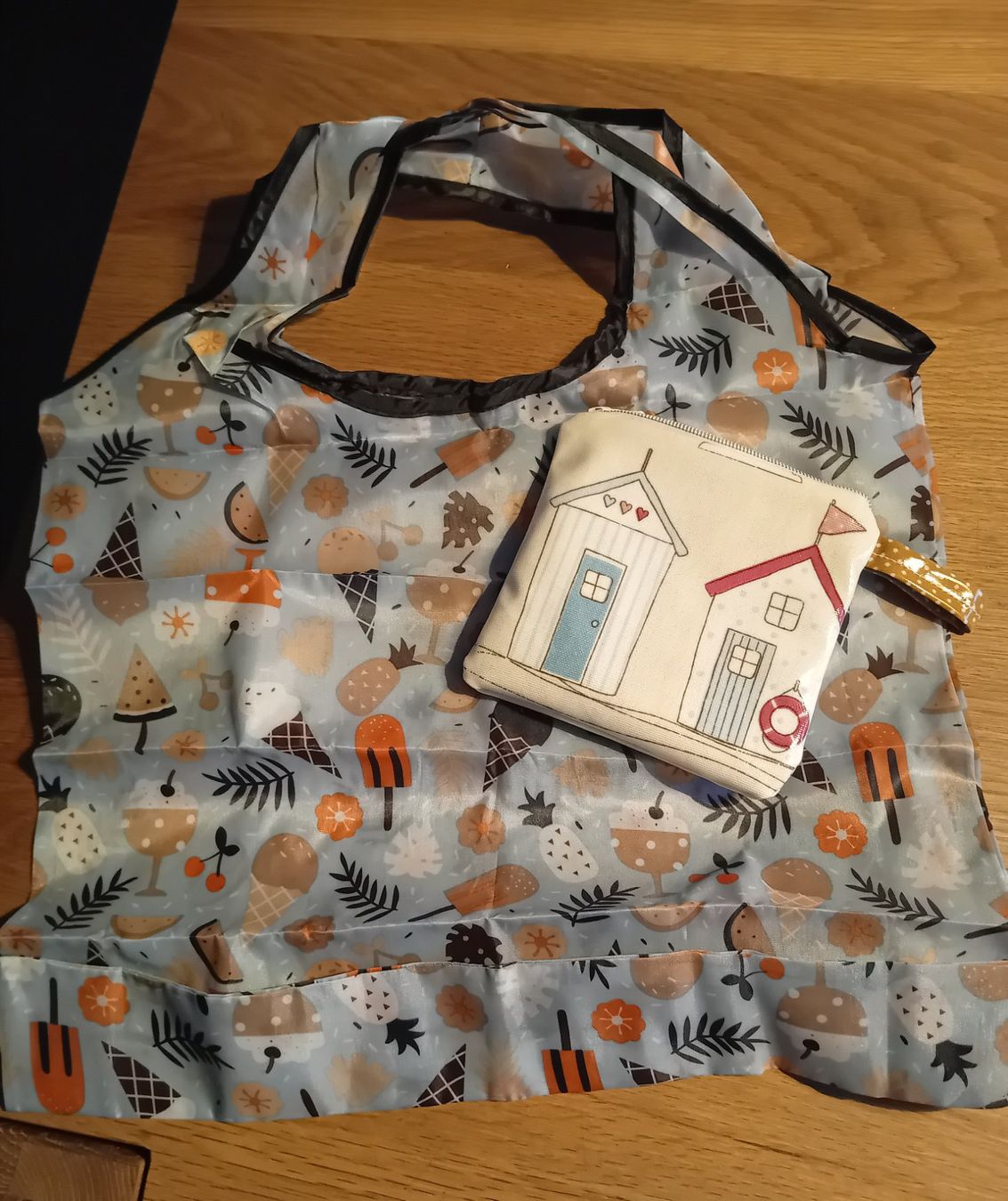 Sacs femmes: Nylonbag mit Etui,handarbeit – Neuf (Voir description) à Burgdorf par carodesign1