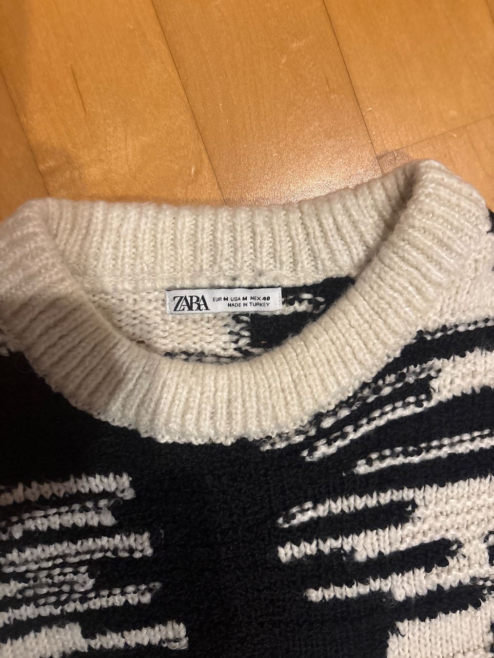 Zara Pullover & Sweatshirts: Vintage Pullover – Gebraucht aus Rutschwil von win.JL 1