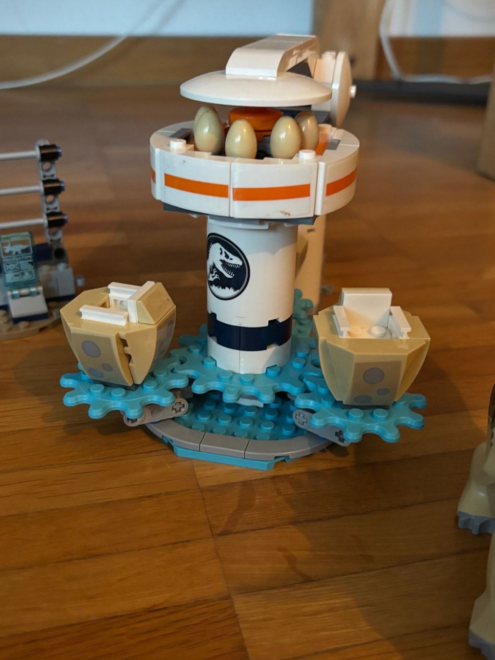 Lego Giocattoli: Lego Jurassic World Set 75937 – Usato da Basel venduto da Biglex_bc 4