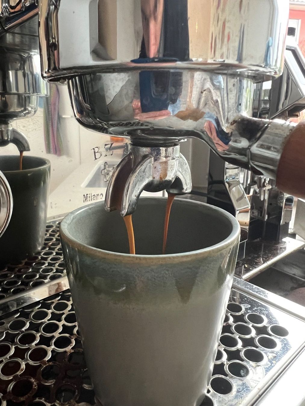 Bezzera Macchine per caffè & Macchine per espresso: Bezzera BZ 10 Siebträgermaschine – Usato da Wiesendangen venduto da hitmaschine 6