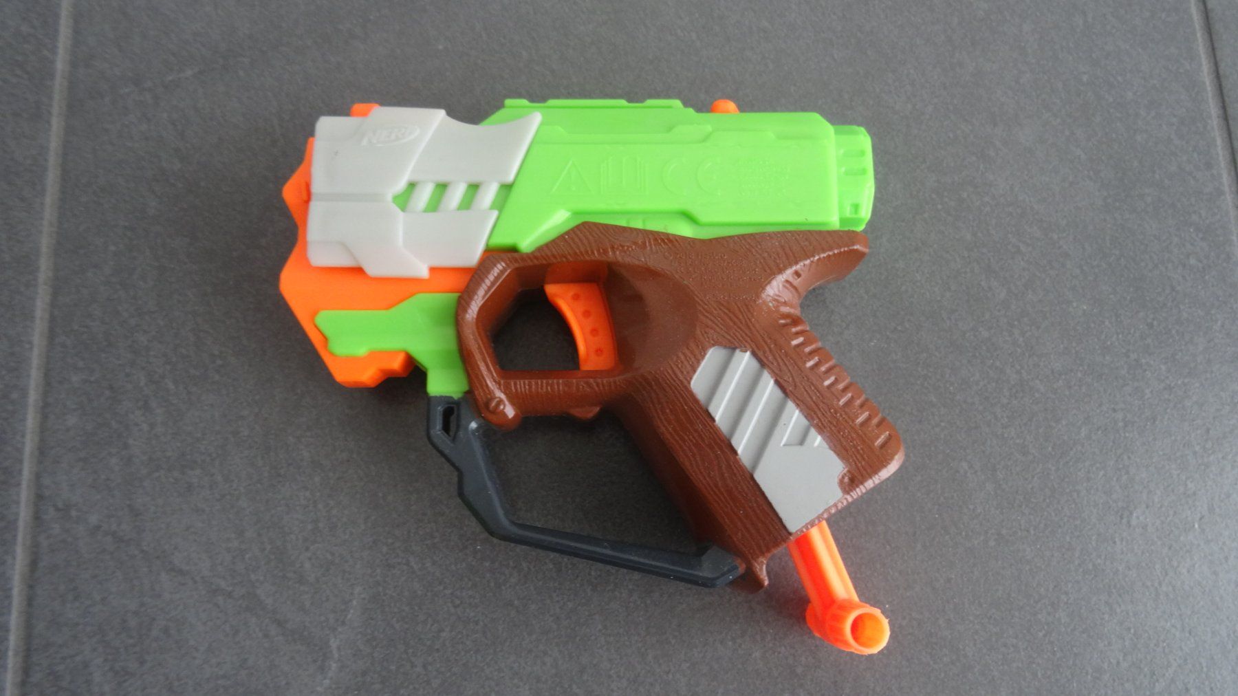 Nerf Giocattoli: Nerf MicroShots Zombie Strike Crossfire Bow Blaster – Usato da Beinwil am See venduto da den_p9db 1
