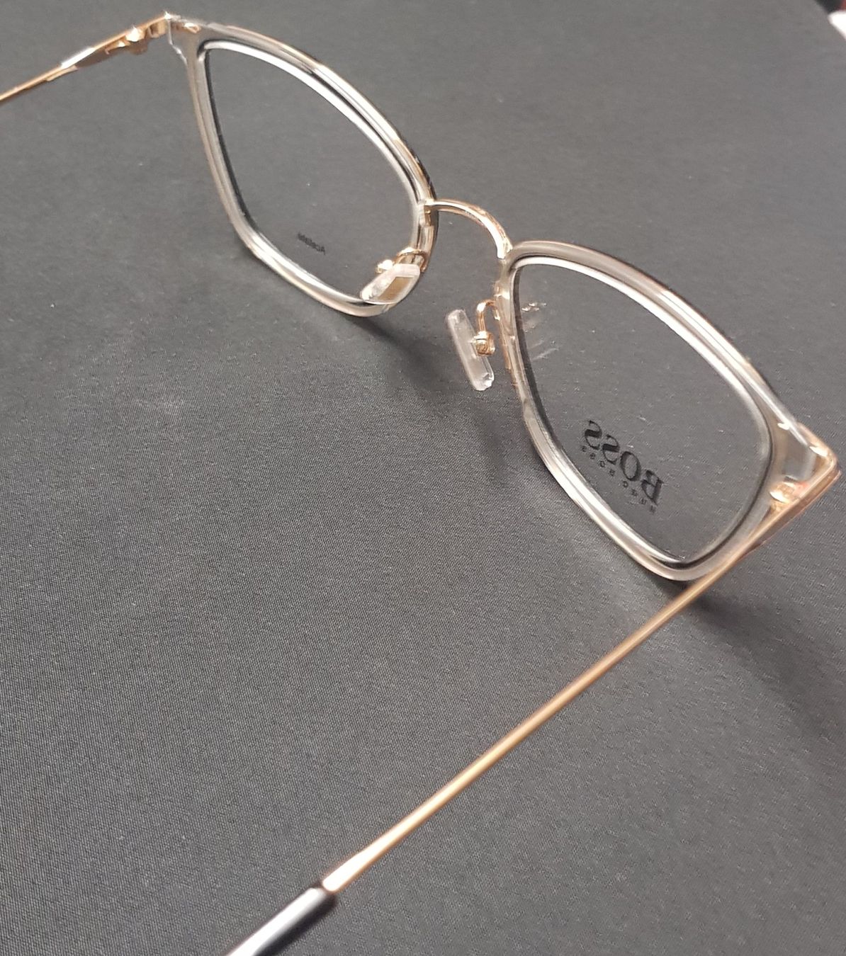 Hugo Boss Brillen & Gläser: Brillengestell von Hugo Boss – Neu (gemäss Beschreibung) aus Dachsen von Topparts1 3