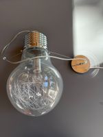 Grosse Hängeleuchte in Glühbirnenform Glas und Chrom