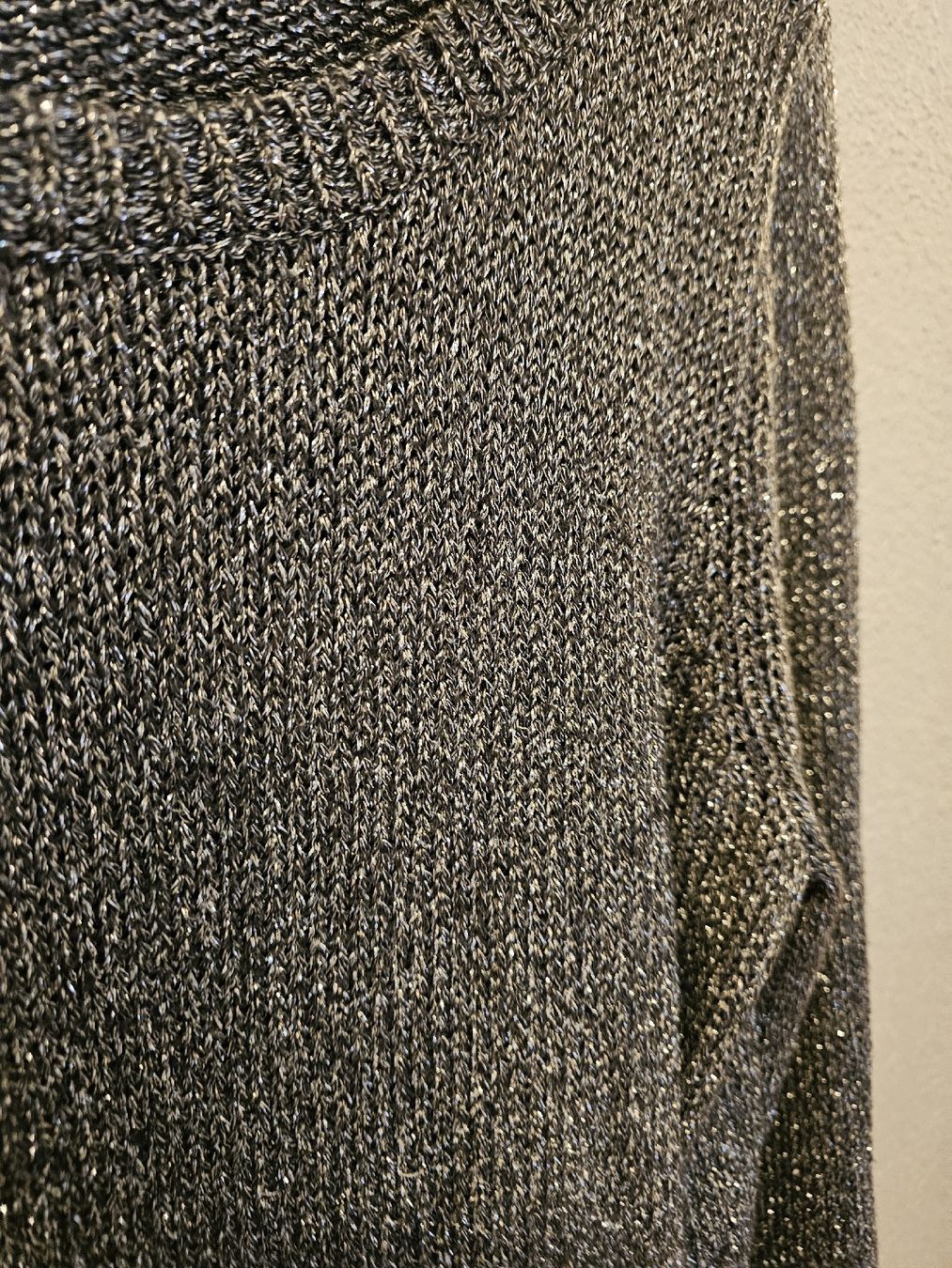 H&M Pulls & Sweat-shirts: H&M Strickpullover mit Glitzer, Grau, Grösse M – D'occasion à Bern par Oscarella 3