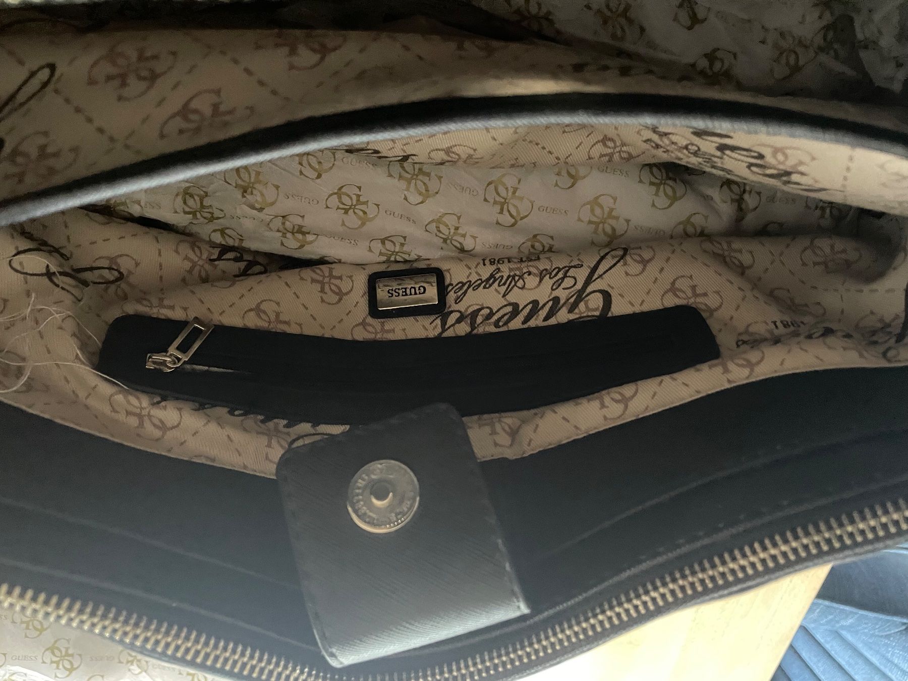Guess Borse da donna: Sac Guess noir neuf – Nuovo e nell'imballaggio originale da riddes venduto da lauali01 7