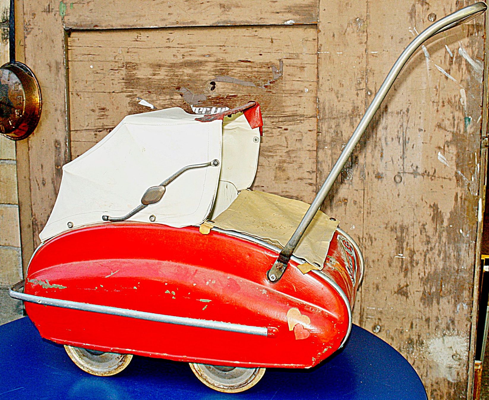 Carrozzine per bambole: Puppenwagen Blech antik – Usato da Baar venduto da 2cvbaar