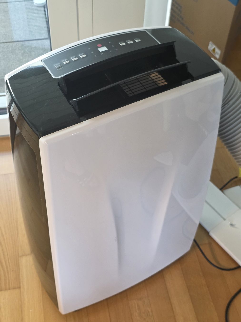 Migros Condizionatori: Mobile Klimaanlage DGM 7 – Usato da Rotkreuz venduto da Psychonaut 6