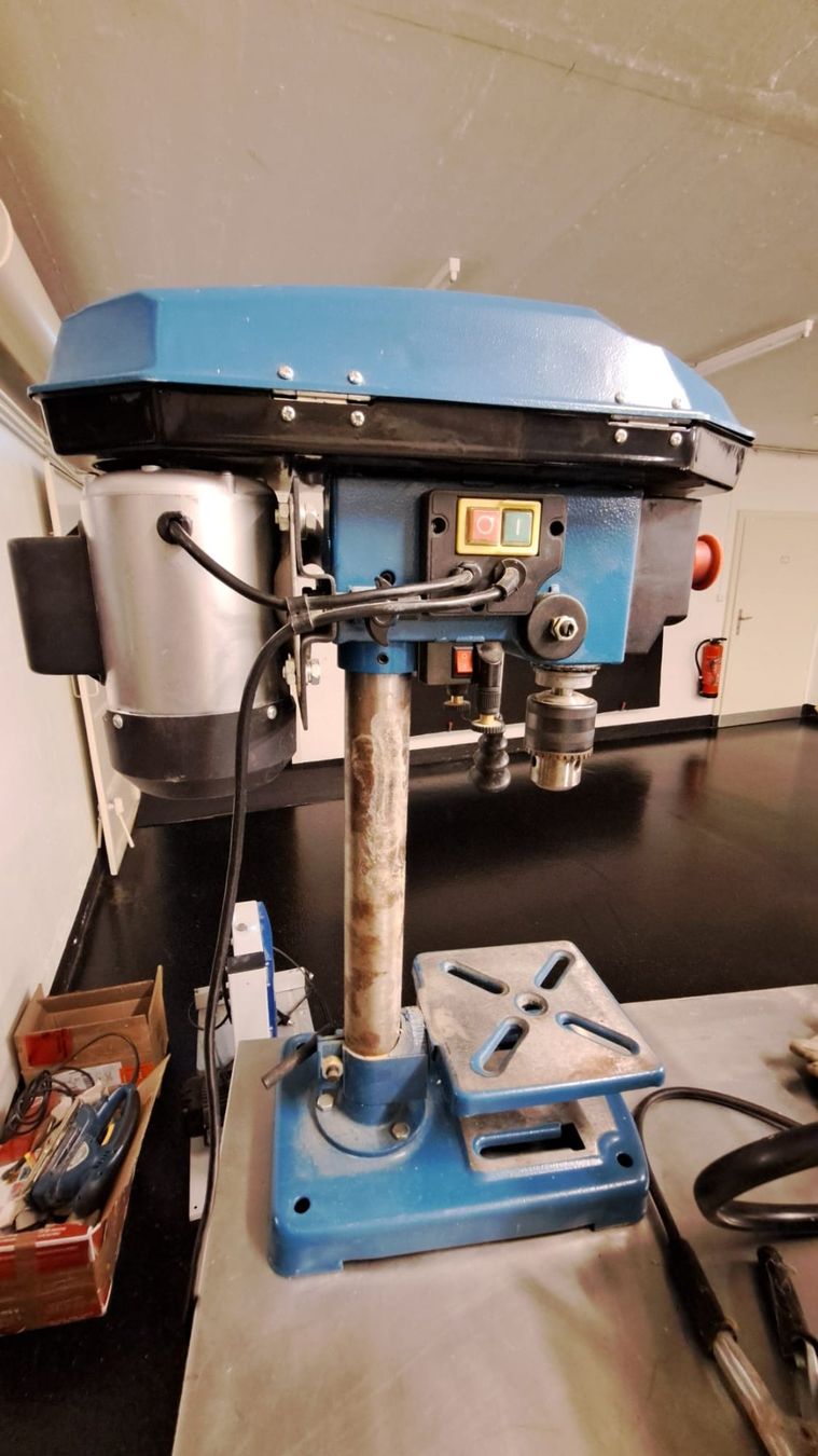 Bohrmaschinen: Workzone Tischbohrmaschine – Defekt aus Hinterkappelen von artowas