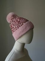 Cappello con pompon e paillettes, Nuovo, mai indossato