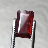 Turmalin Edelstein, 3.5 Karat, rötlich-orange